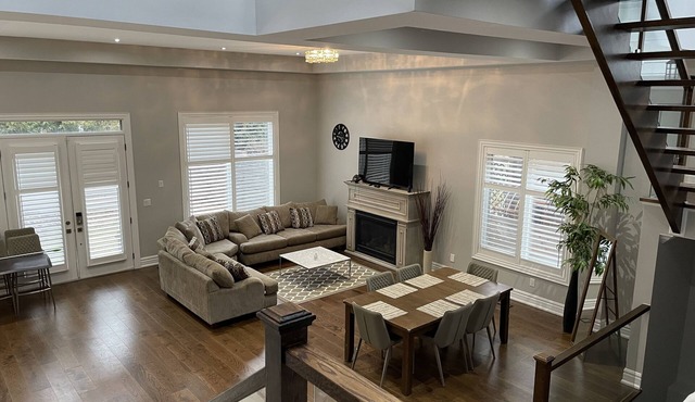 Ambassador style Smart home 5 min walk to beach