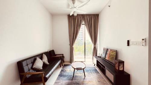 Amber 3R Family Stay 1-9pax highspeed wifi