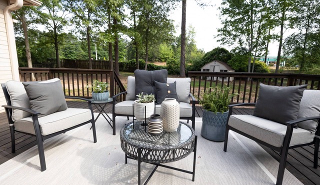 Amber Leaf Two · Eight 11 Homes Stylish & Spacious Home Near ATL