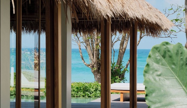 Amber Lombok Beach Resort