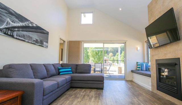 Amber Mist Villa One : Bright