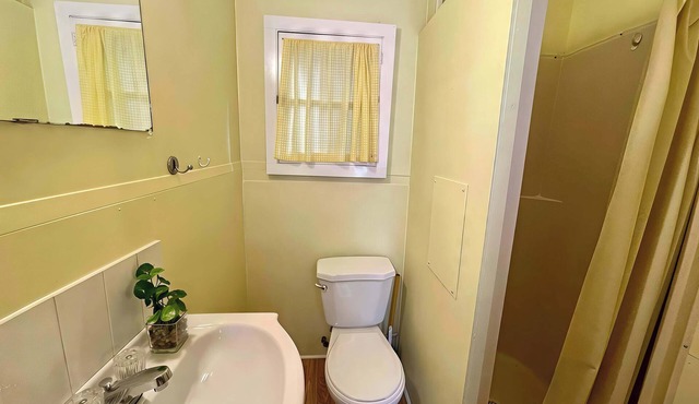 Ambleside - 2-Bedroom Cottage #4