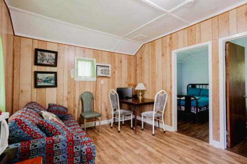Ambleside - 2-Bedroom Cottage #5