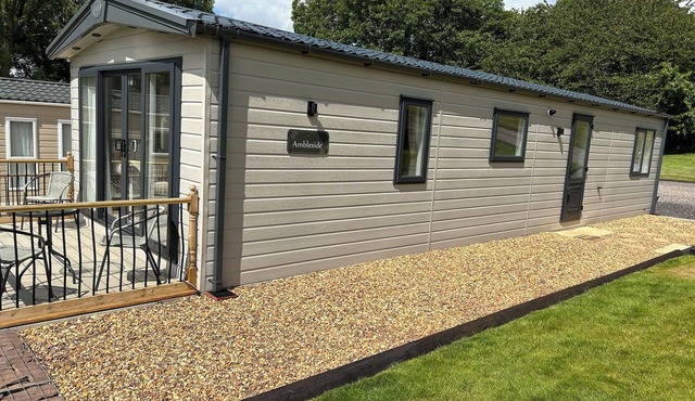 AMBLESIDE, pet friendly, with a garden in Cullompton