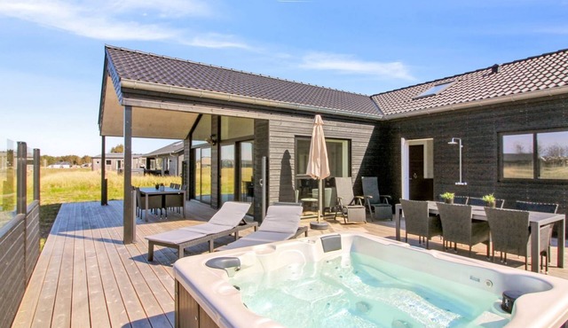 "Ambra" - 950m from the sea by Interhome