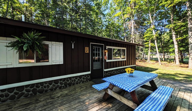 Amenities & Resort Access Included, Cabin 2