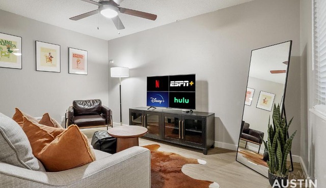 Amenity Heavy Serene Apt in Convenient Location