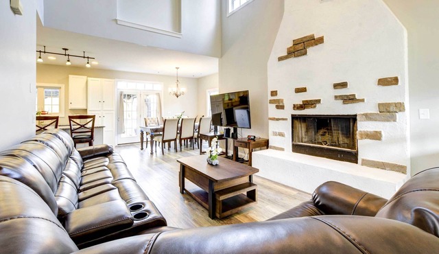 Amenity-Packed Raleigh Home w/ Hot Tub!