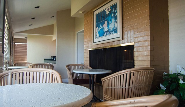 America's Inn Sugarland Stafford