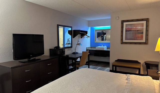 American Inn and Suites Bishop