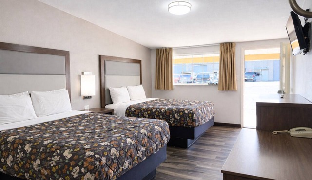 American Inn & Suites