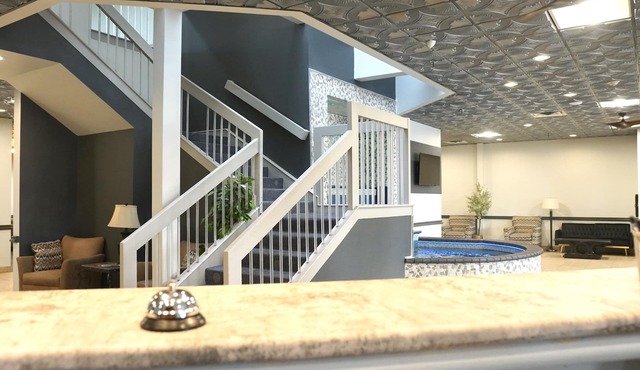 American Inn & Suites Waterford