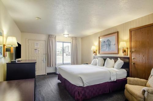 Americas Best Value Inn & Suites Ft Collins E at I-25