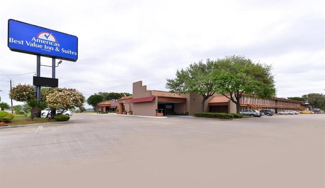Americas Best Value Inn and Suites Victoria