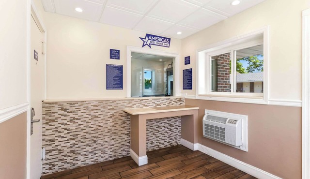 Americas Best Value Inn Avenel Woodbridge