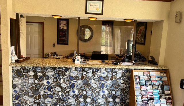 Americas Best Value Inn - Edna