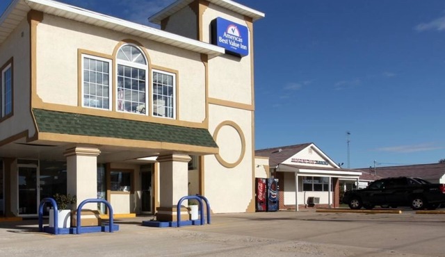 Americas Best Value Inn Macomb