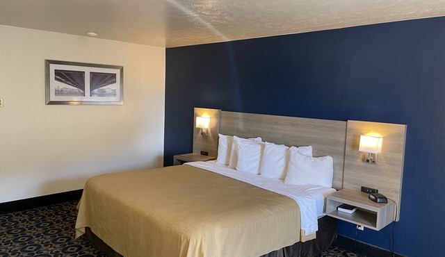 Americas Best Value Inn Roosevelt Ballard