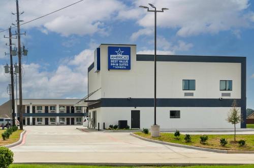 Americas Best Value Inn & Suites Tomball Grand Parkway
