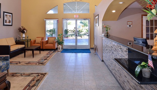 Americas Best Value Inn & Suites Madera
