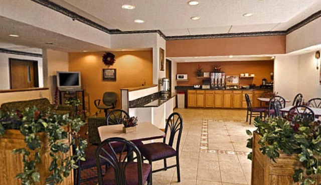 Americas Best Value Inn & Suites Waukegan Gurnee