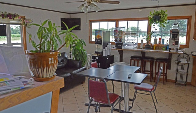 Americas Best Value Inn Suburban Motel