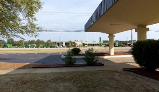 Americas Best Value Inn Wilson - UNIT 16 ONE BED GROUND FLOOR