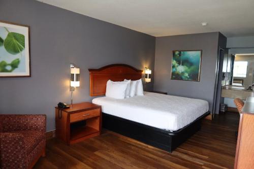 Americas Best Value Inn Yukon