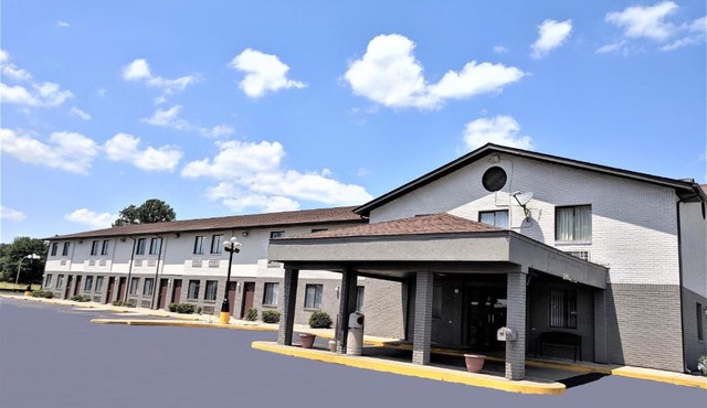 Americas Best Value Inn West Frankfort