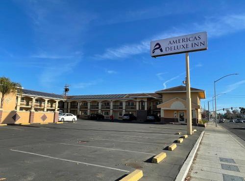 Americas Deluxe Inn- Marysville