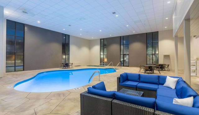AmericInn by Wyndham Prairie du Chien