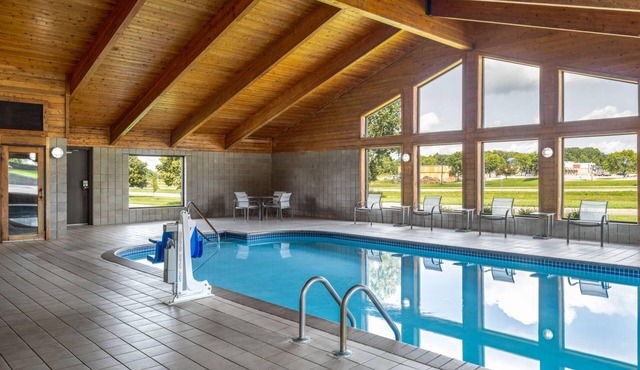 AmericInn by Wyndham Alexandria