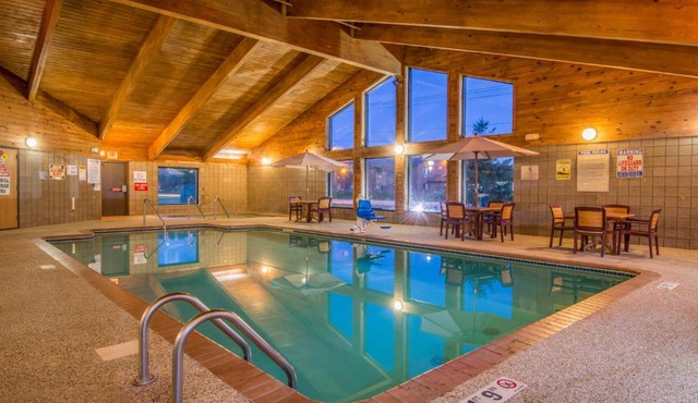 AmericInn by Wyndham Ames