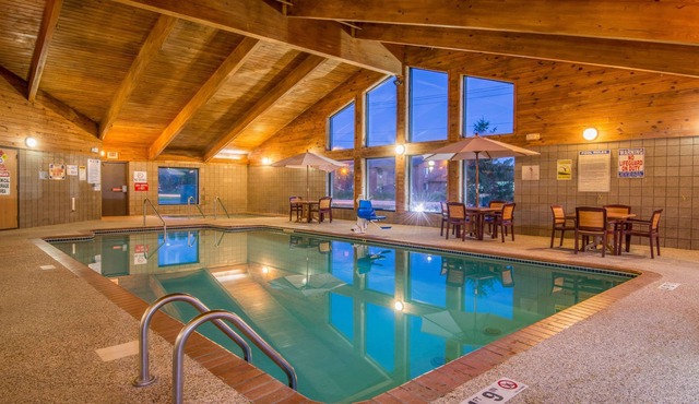 AmericInn by Wyndham Ames