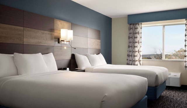 AmericInn by Wyndham Dodgeville