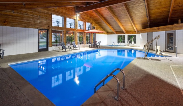 AmericInn by Wyndham Douglas/Saugatuck