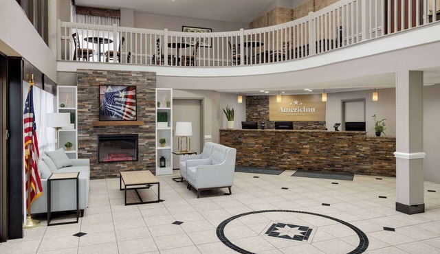 AmericInn by Wyndham Grand Rapids Airport North