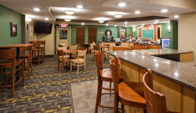 AmericInn by Wyndham Hawley