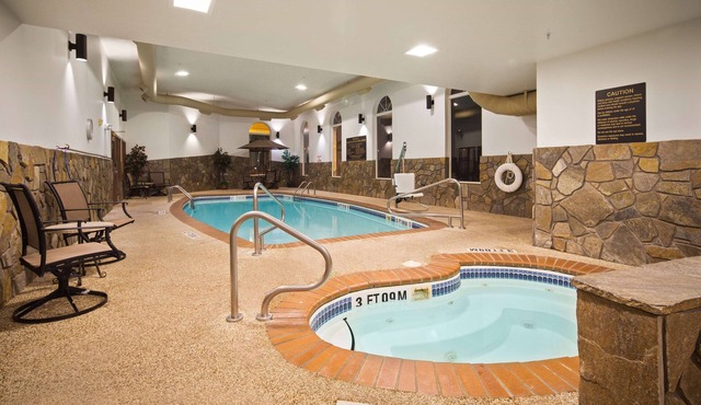 AmericInn by Wyndham Hill City Mt Rushmore