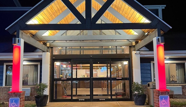AmericInn by Wyndham Kearney