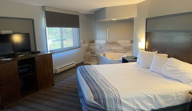 AmericInn by Wyndham Ladysmith