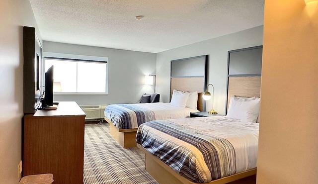 AmericInn by Wyndham Marshfield