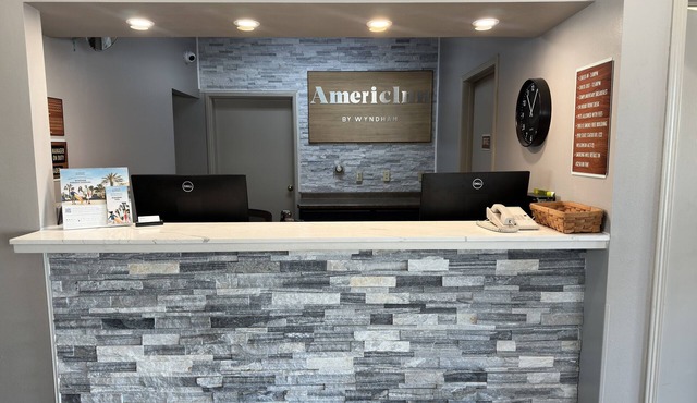 AmericInn by Wyndham Mauston