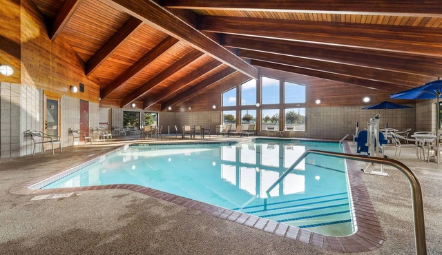 AmericInn by Wyndham Mounds View Minneapolis