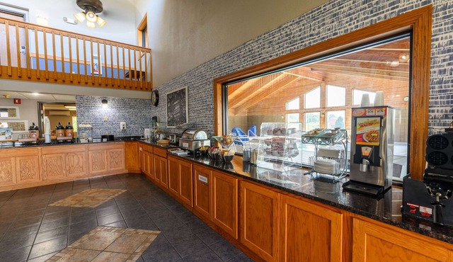 AmericInn by Wyndham Monroe