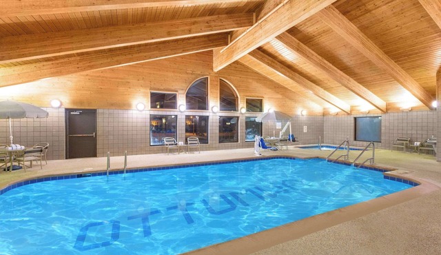 AmericInn by Wyndham Ottumwa