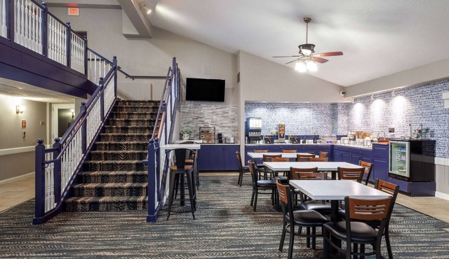 AmericInn by Wyndham Peoria
