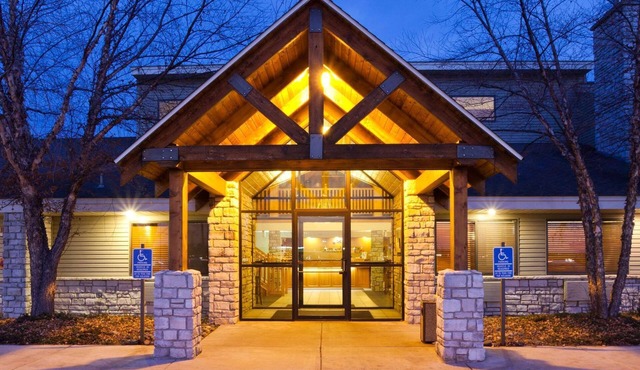 AmericInn by Wyndham Princeton MN