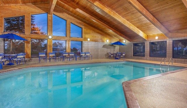AmericInn by Wyndham Stillwater