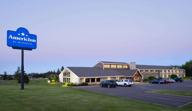 AmericInn by Wyndham Two Harbors Near Lake Superior
